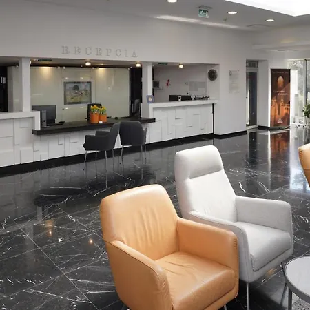 Hotel Mousson 4*