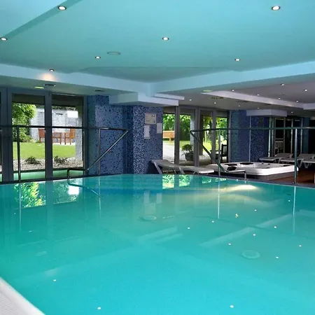 Hotel Mousson 4*
