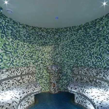 Mousson Hotel