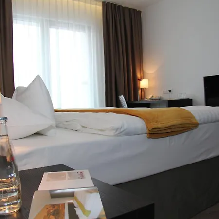 Hotel Mousson 4*