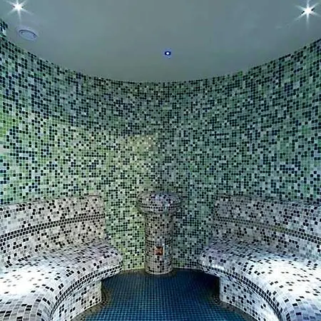 Mousson Hotel